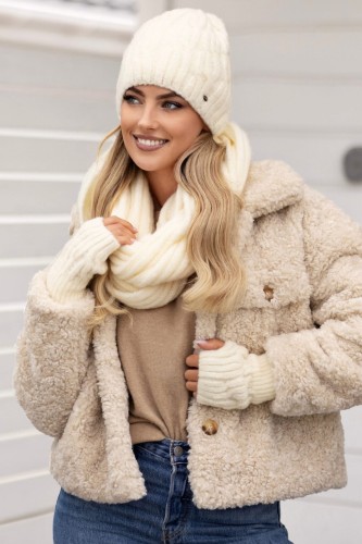 950b6c94058470552b4b9a2e77436cee