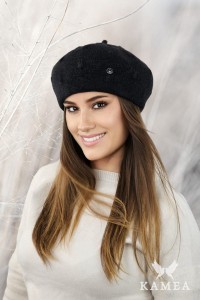 LINDA – czarny beret damski nowoczesny z antenką elegancki i stylowy