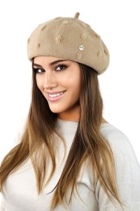 LINDA – piaskowy beret damski nowoczesny z antenką elegancki i stylowy