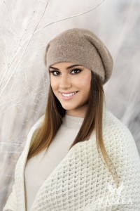 CLEO modny beret z angory kolor beżowy