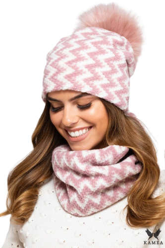 MADISON czapka z pomponem eco w kolorze różowym