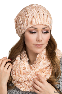 TRINI czapka damska brzoskwinowa