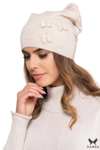 RENATA czapka damska z motylkami beżowa