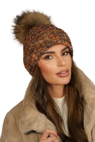 Zimowa Czapka Z Eco Pomponem  W Odcieniu Rudym Kamea-Pavone