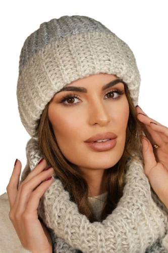 BLUES ZIMOWA CZAPKA DAMSKA KOLOR BEŻOWY