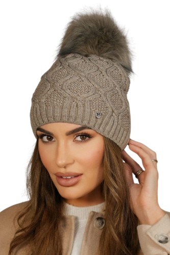Czapka z ekologicznym pomponem Lamis, kolor ciemny beżowy, Kamea